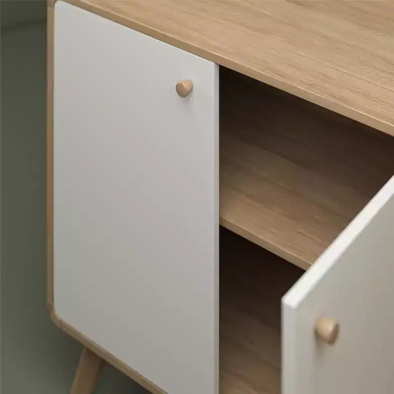 Mobile contenitore Leva in stile scandinavo