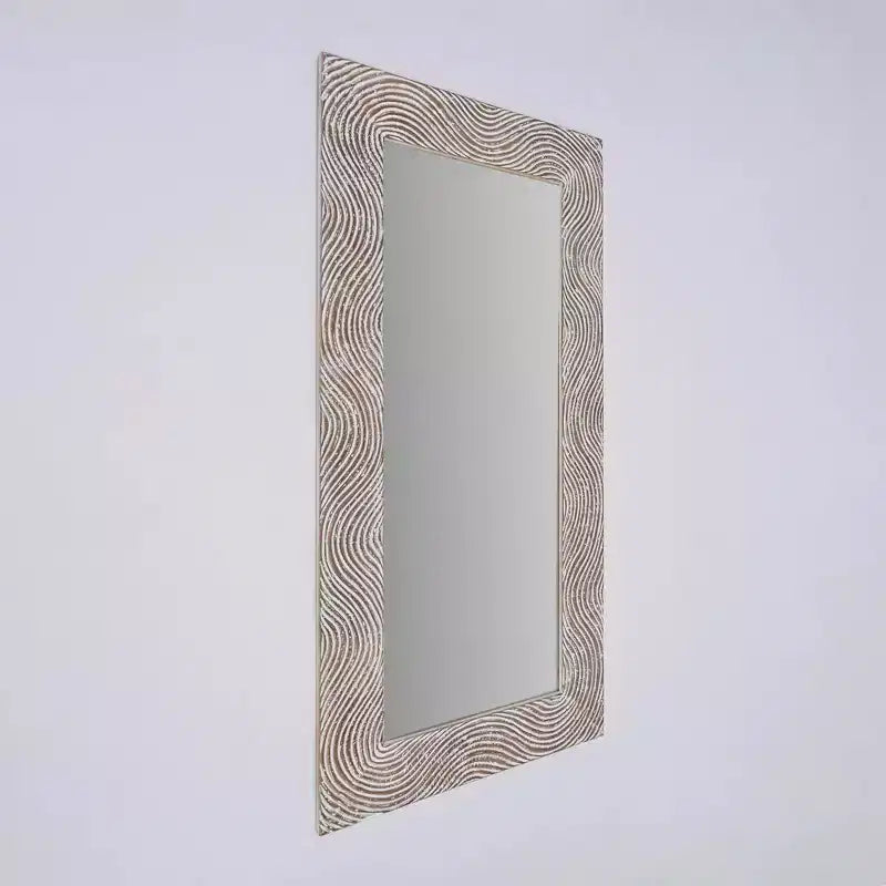 Specchio a figura intera rettangolare intagliato a mano in legno massiccio Cheryl Retro 72