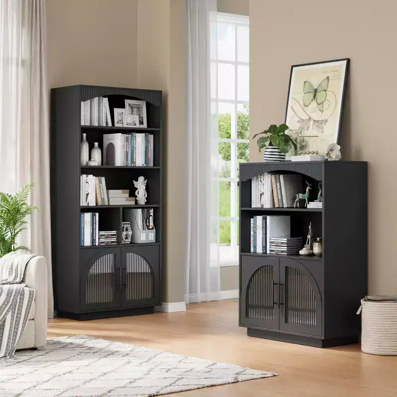 Libreria con ante da 46", Libreria nera con anta in vetro, Piccola libreria a 3 ripiani