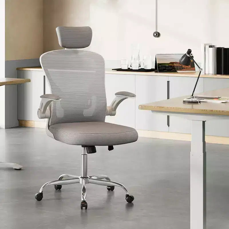Sedia da ufficio con schienale alto in rete, sedia ergonomica da scrivania con braccioli ribaltabili, poggiatesta e supporto lombare regolabili