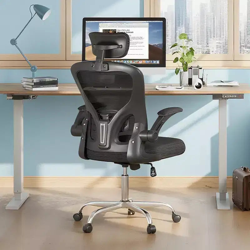 Sedia da ufficio con schienale alto in rete, sedia ergonomica da scrivania con braccioli ribaltabili, poggiatesta e supporto lombare regolabili